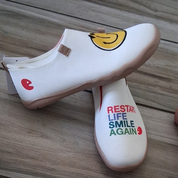 UIN Women's Sneakers - White with Smiley and Text Design - Picture 2 of 8